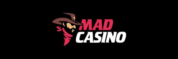Mad Casino live chat window open on a mobile screen